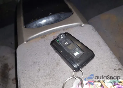 2008 Toyota Prius z USA, uszkodzony, nr VIN JTDKB20U087707832